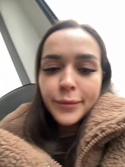 -Sasha-Orlova- Cam Model Chat October 15, 2025