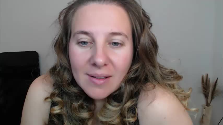 darklure_ Cam Model Chat October 15, 2025