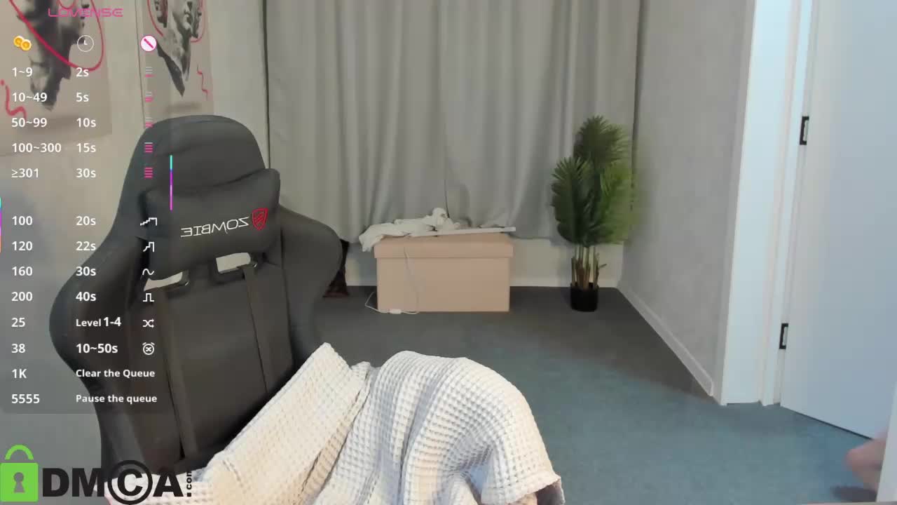 Roxy-Sunny Cam Model Chat October 15, 2025