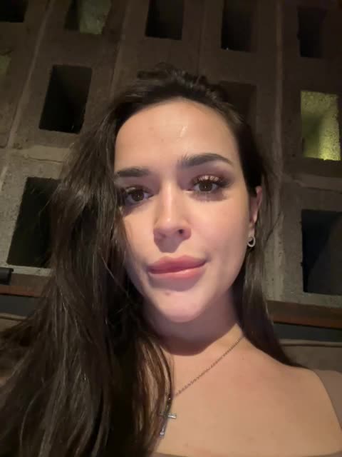 -Sasha-Orlova- Cam Model Chat October 15, 2025