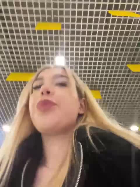 maksisy Cam Model Chat October 15, 2025