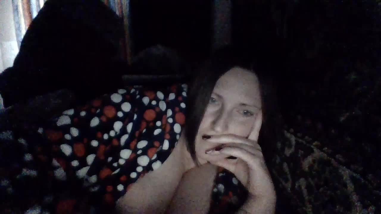 AllaSowinskaya Cam Model Chat October 15, 2025