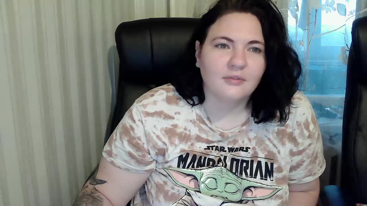 XLisaBlueX Cam Model Chat October 15, 2025