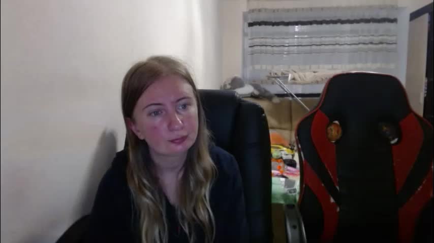 jenisandpeter Cam Model Chat October 15, 2025