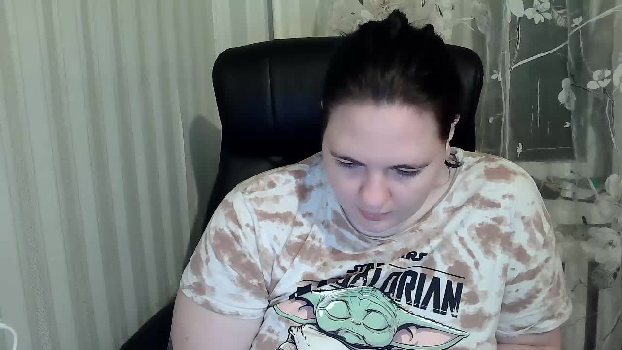 XLisaBlueX Cam Model Chat October 15, 2025