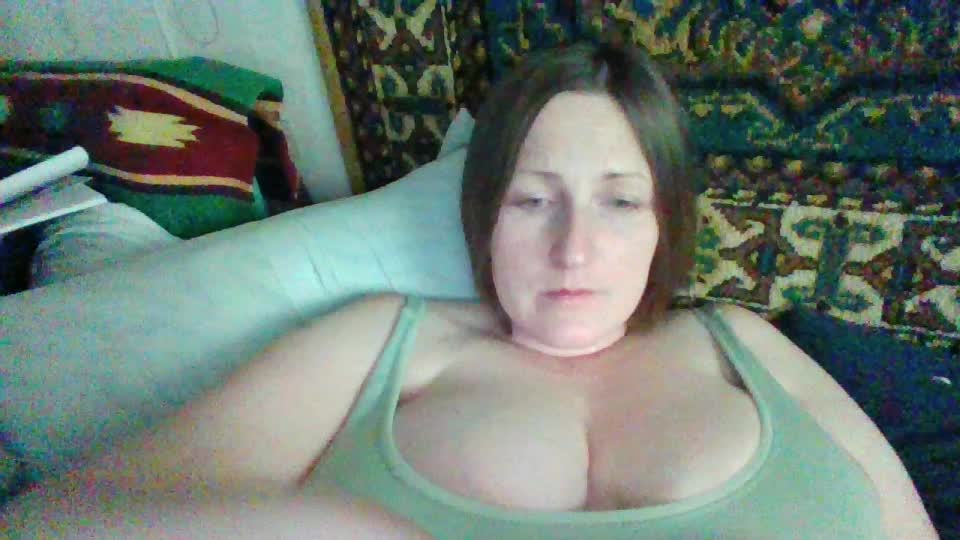 AllaSowinskaya Cam Model Chat October 15, 2025