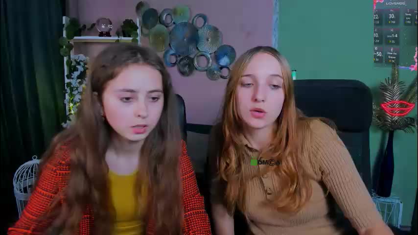 rebecca_smile_ Cam Model Chat October 15, 2025