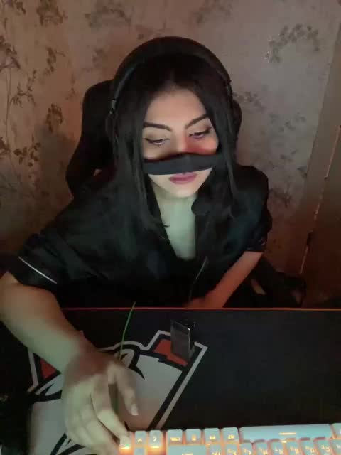 Aloeloea Cam Model Chat October 15, 2025