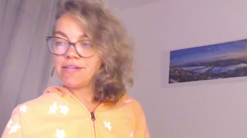 Ju-Hot Cam Model Chat October 15, 2025