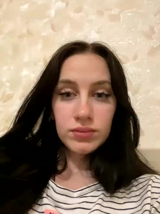 _Ww_ Cam Model Chat October 15, 2025