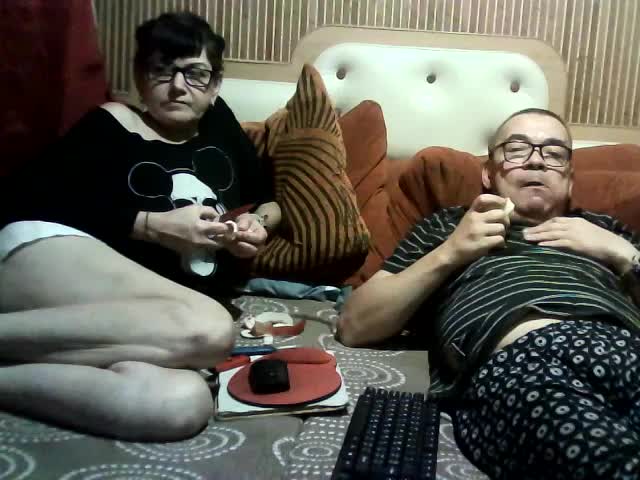 coupleofcoolx Cam Model Chat October 15, 2025