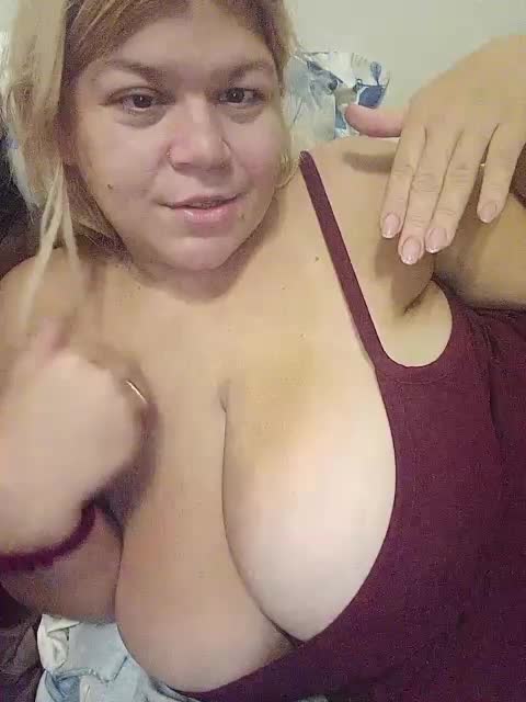 buniaya123 Cam Model Chat October 15, 2025