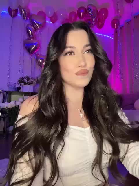 BettyBoom13 Cam Model Chat October 15, 2025