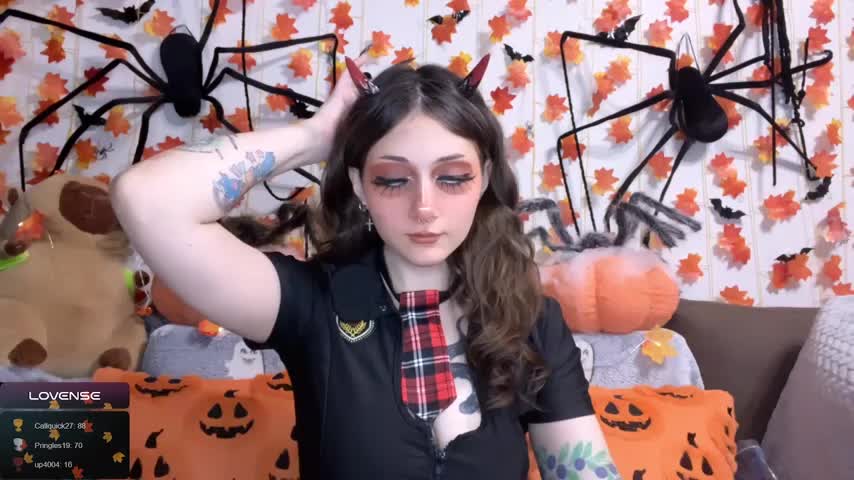 _Devill_Baby Cam Model Chat October 15, 2025