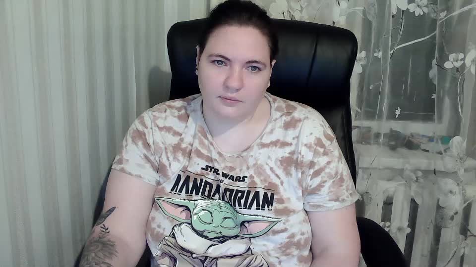 XLisaBlueX Cam Model Chat October 15, 2025