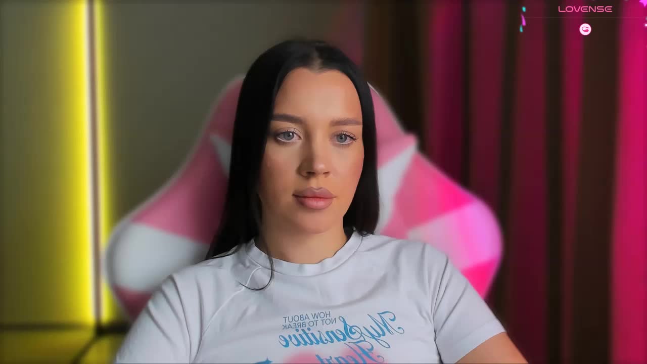 AmeliaSonk Cam Model Chat October 15, 2025