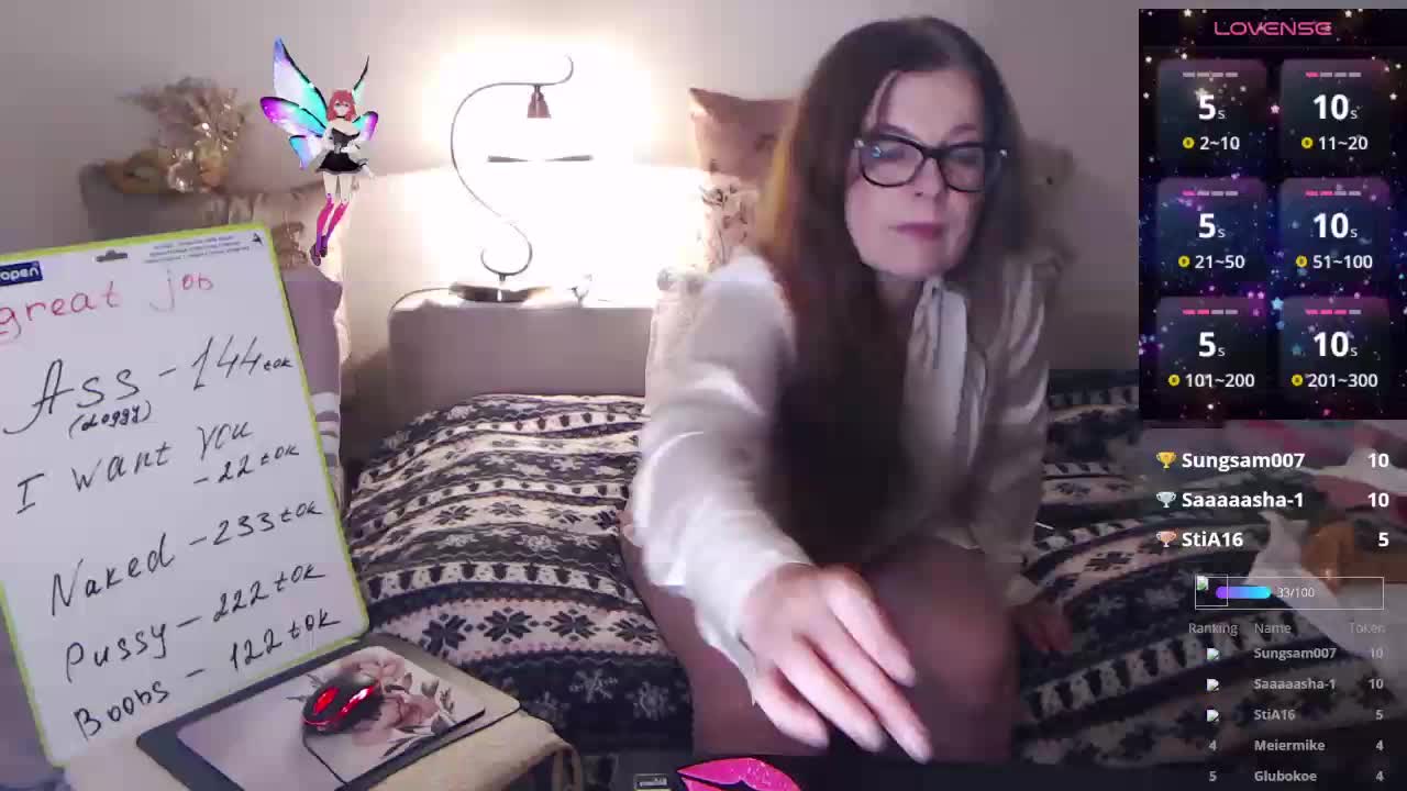 HelenBerg Cam Model Chat October 15, 2025