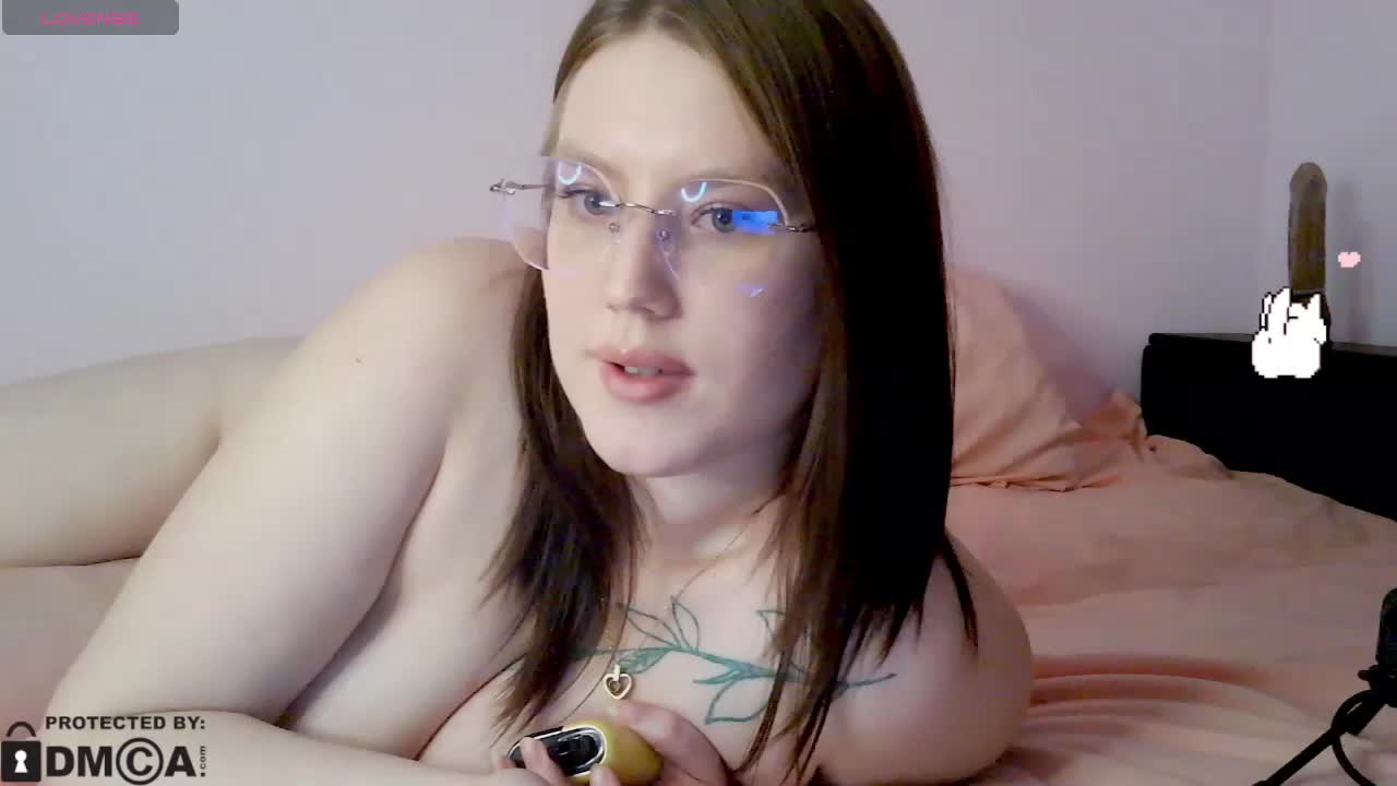 LusciousLady Cam Model Chat October 15, 2025