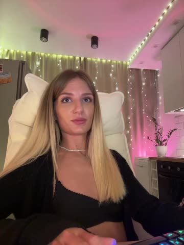 EnlivenLuv Cam Model Chat October 15, 2025