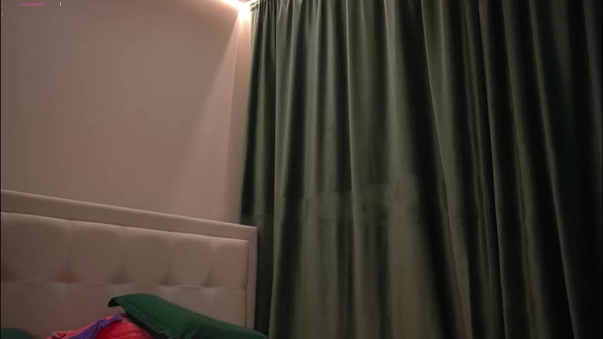 tastypoint Cam Model Chat October 15, 2025