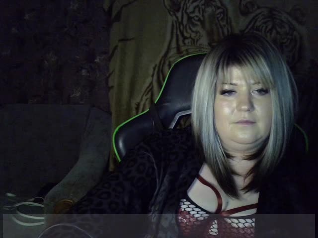 SanLuna Cam Model Chat October 15, 2025