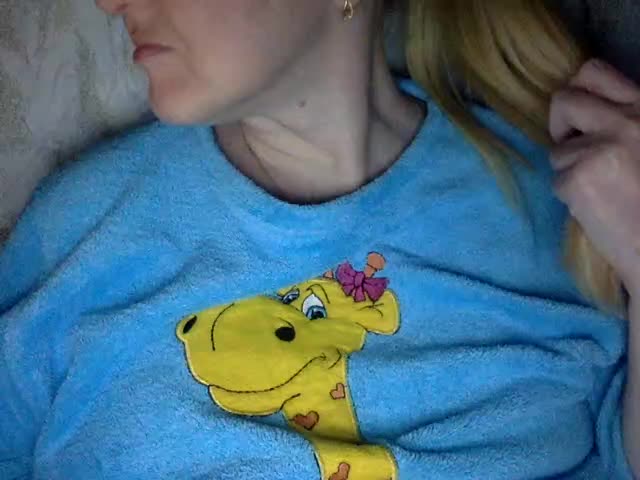 BlondyVio Cam Model Chat October 15, 2025