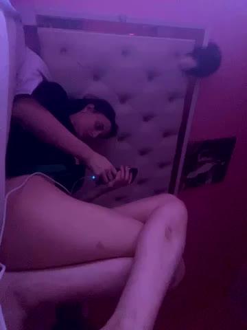 Flossy_Vettie Cam Model Chat October 15, 2025