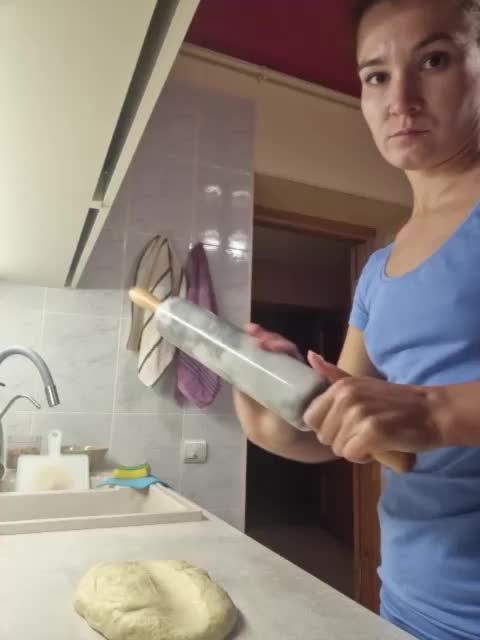 KOMCOMOLKA Cam Model Chat October 15, 2025