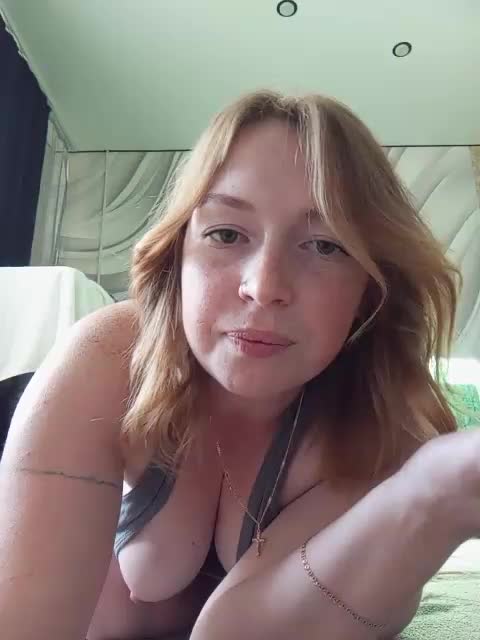 Samochka-25 Cam Model Chat October 15, 2025