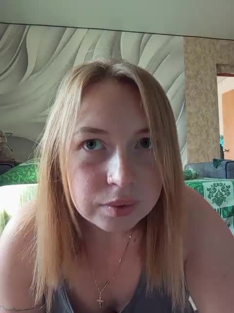 Samochka-25 Cam Model Chat October 15, 2025