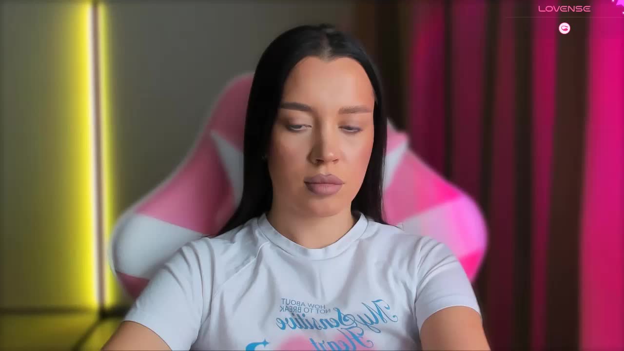 AmeliaSonk Cam Model Chat October 15, 2025