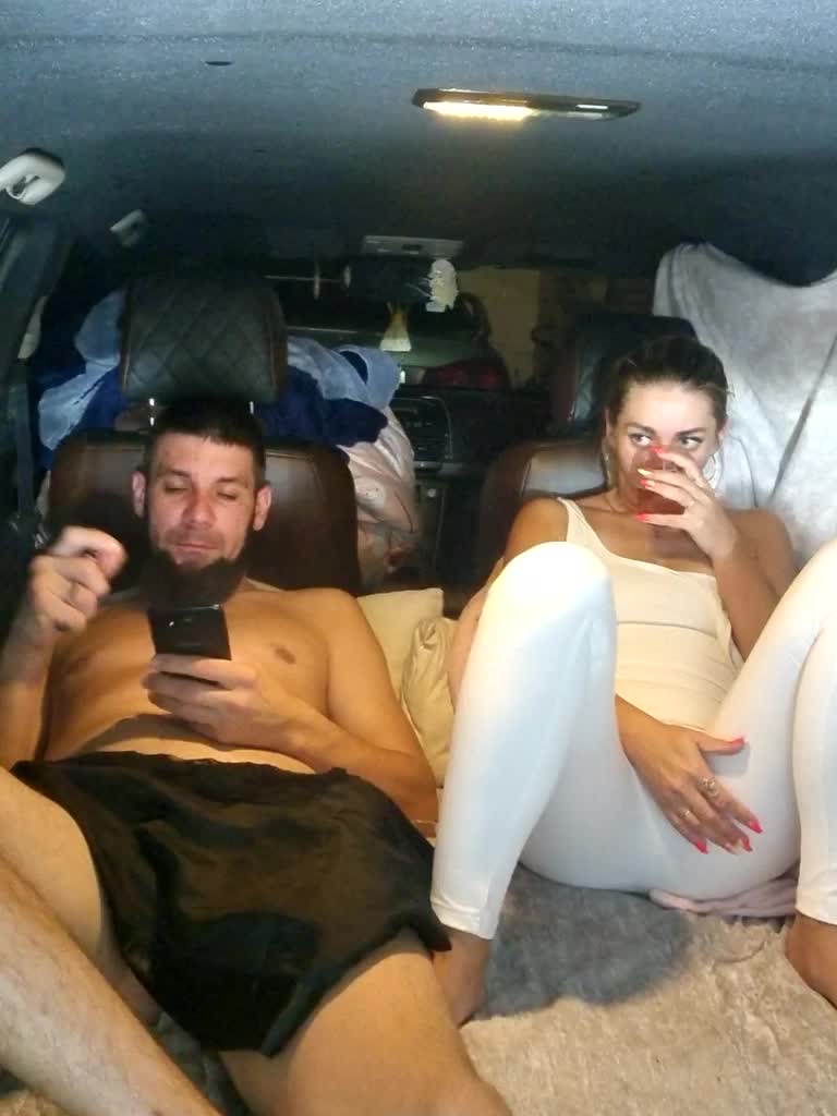 SweetCoople Cam Model Chat October 15, 2025