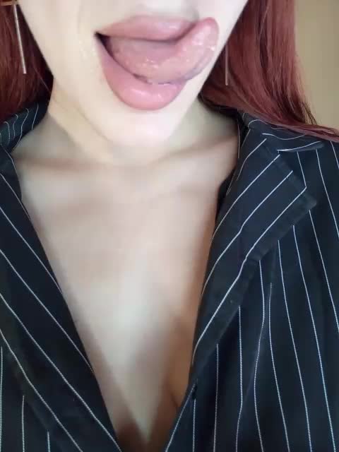 MEDOVAYA1 Cam Model Chat October 15, 2025