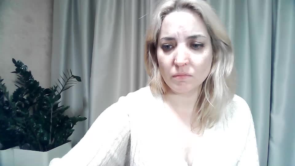 mariska-kiska Cam Model Chat October 15, 2025