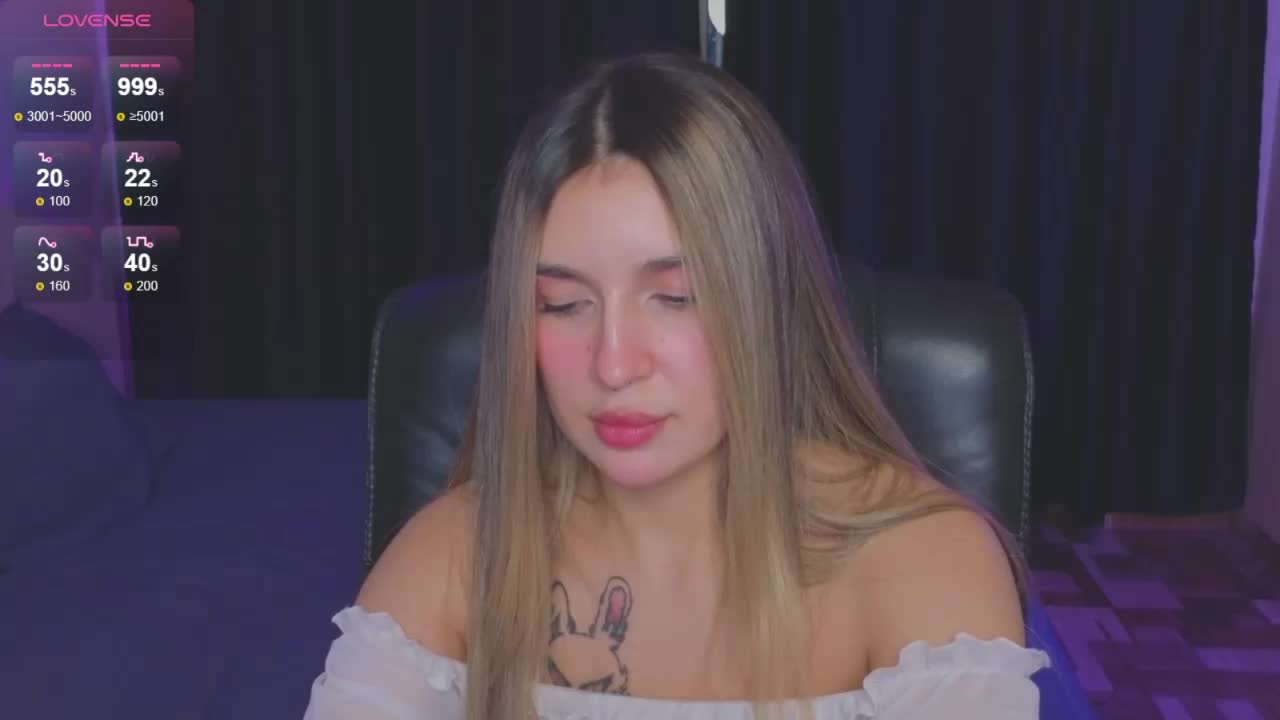 RoxyChilli Cam Model Chat October 15, 2025