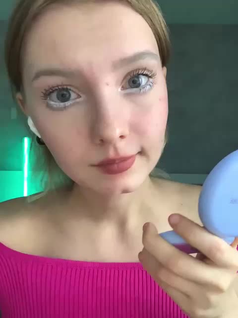 -Nezukoo- Cam Model Chat October 15, 2025