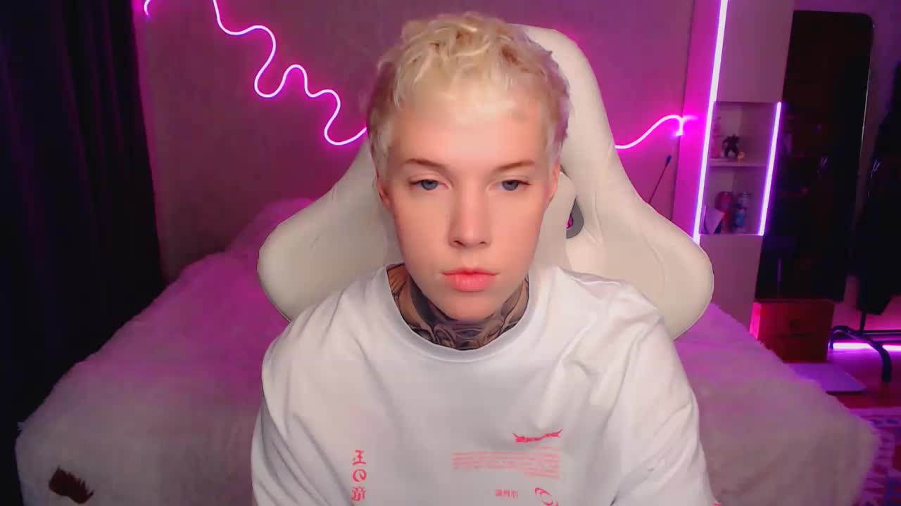 tezes Cam Model Chat October 15, 2025