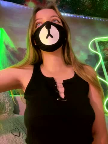 -Summer- Cam Model Chat October 15, 2025