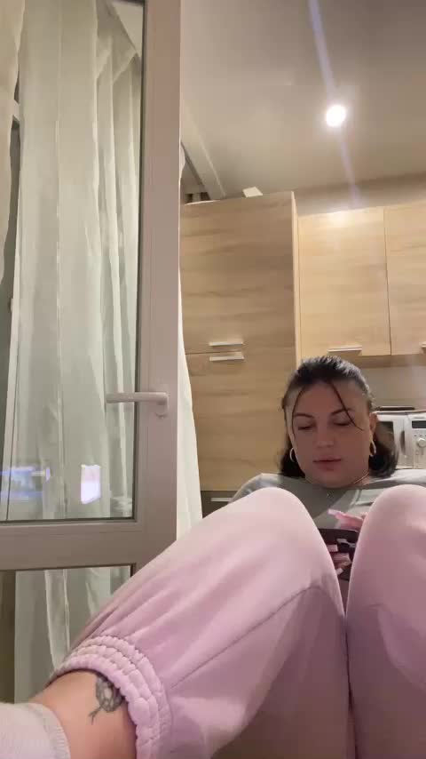 Sonya_ Cam Model Chat October 15, 2025