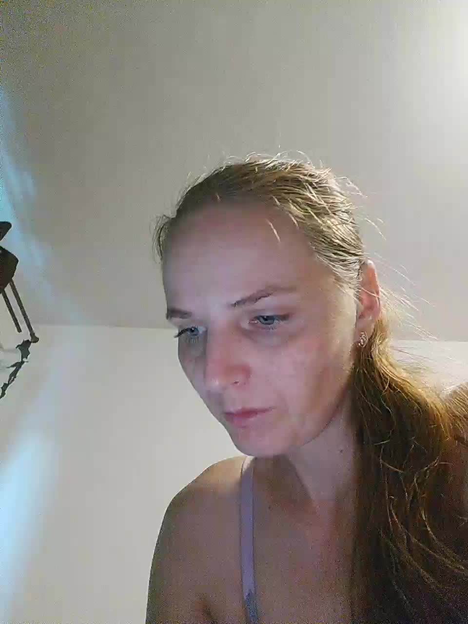 S-O-F-I-A Cam Model Chat October 15, 2025