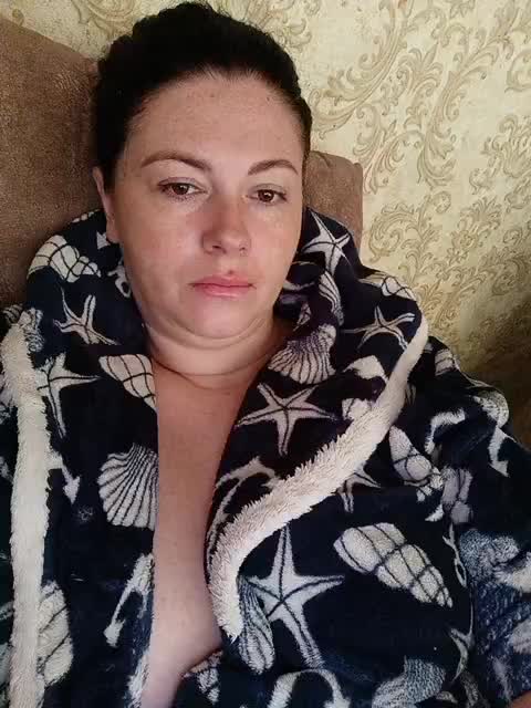 Sweet-Milana Cam Model Chat October 15, 2025