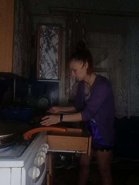 MissHamilton23 Cam Model Chat October 15, 2025