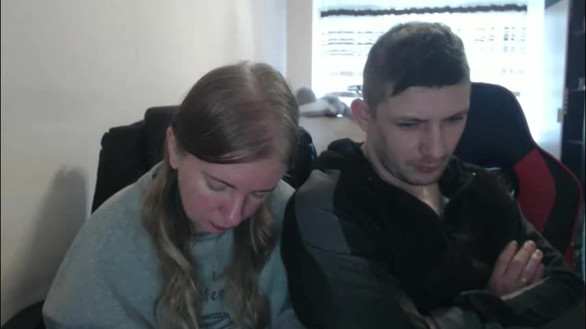 jenisandpeter Cam Model Chat October 15, 2025