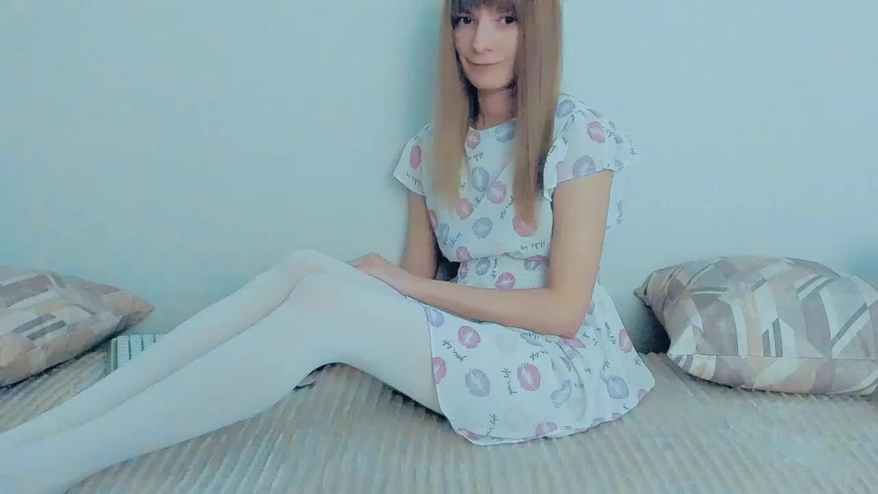 YourCaramel Cam Model Chat October 15, 2025