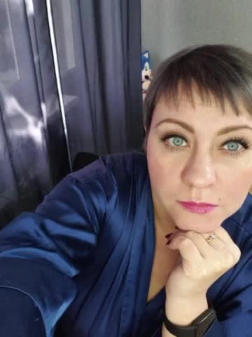 _LEKSA Cam Model Chat October 15, 2025