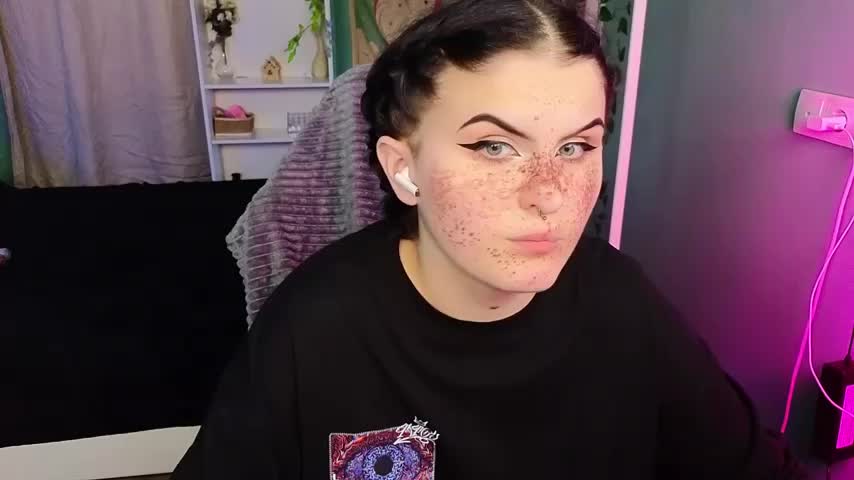 Dark_Shine Cam Model Chat October 15, 2025