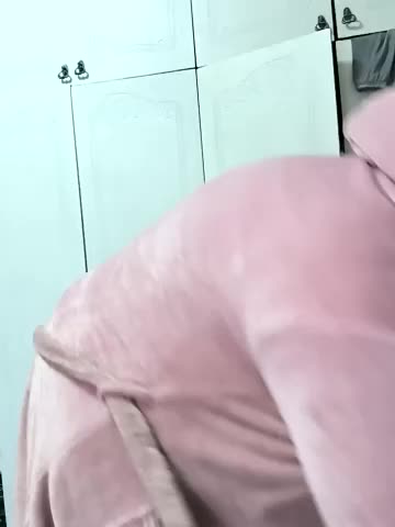 jusichka Cam Model Chat October 15, 2025