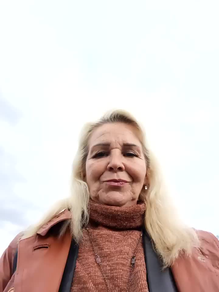 CassandraSandra44 Cam Model Chat October 15, 2025