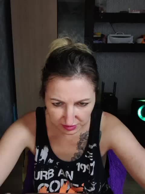 Nushka1984 Cam Model Chat October 15, 2025