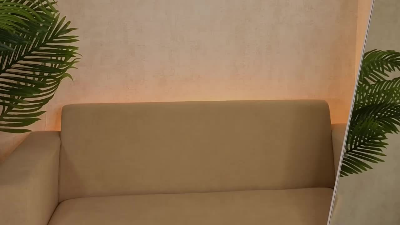 Kiana-White Cam Model Chat October 15, 2025